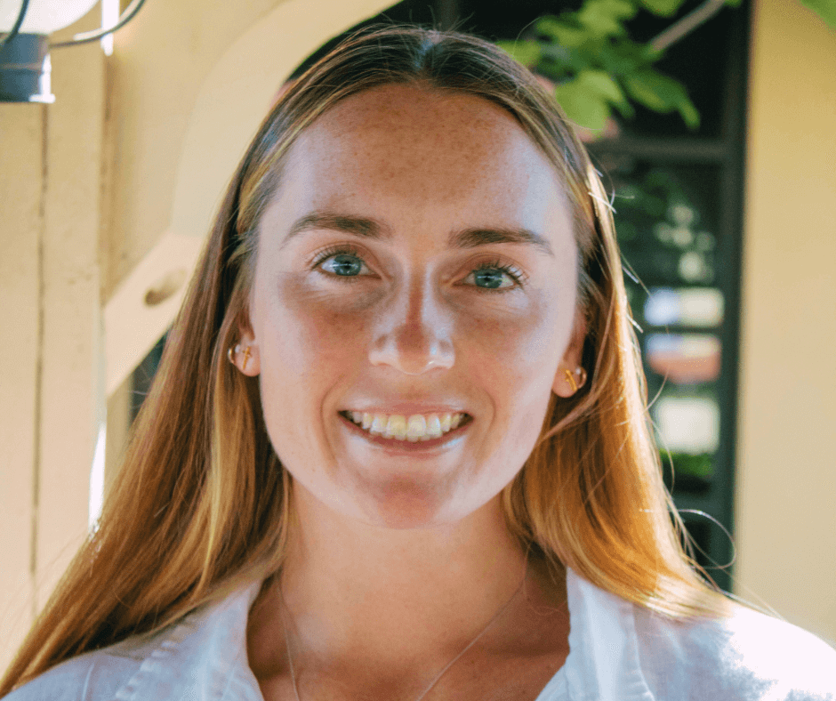 marriage-and-family-therapist-smiling-nicole