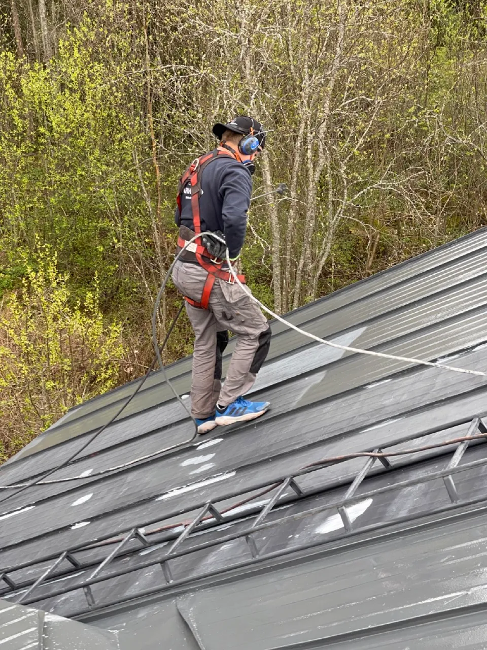 Taloyhtiön katto pinnoitus