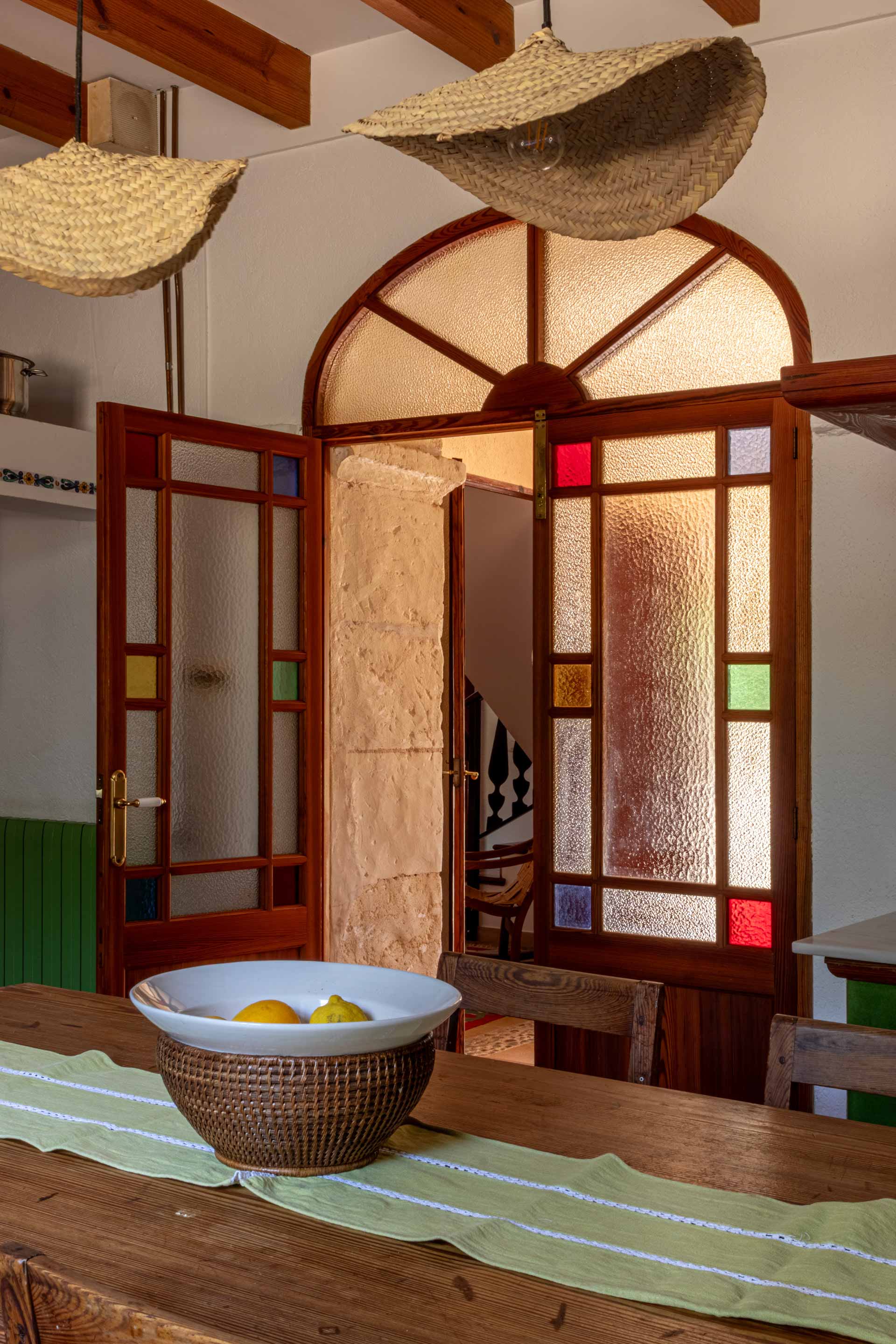Render of refined townhouse bathroom