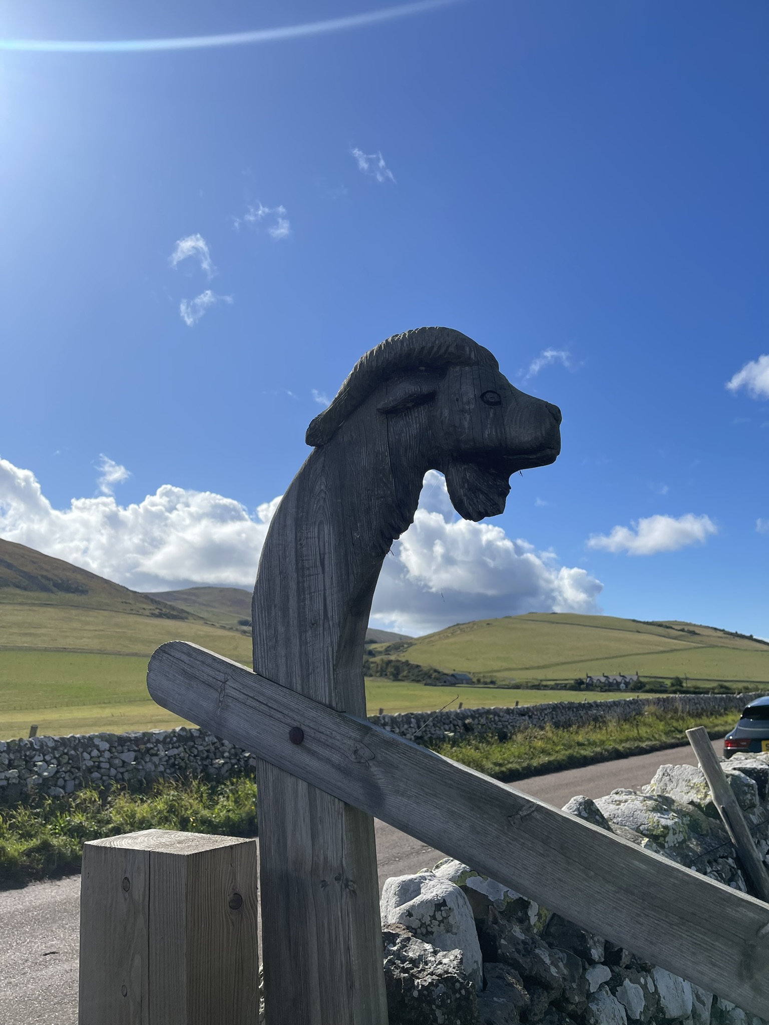 Gate detail at Yeavering (MagNorth)