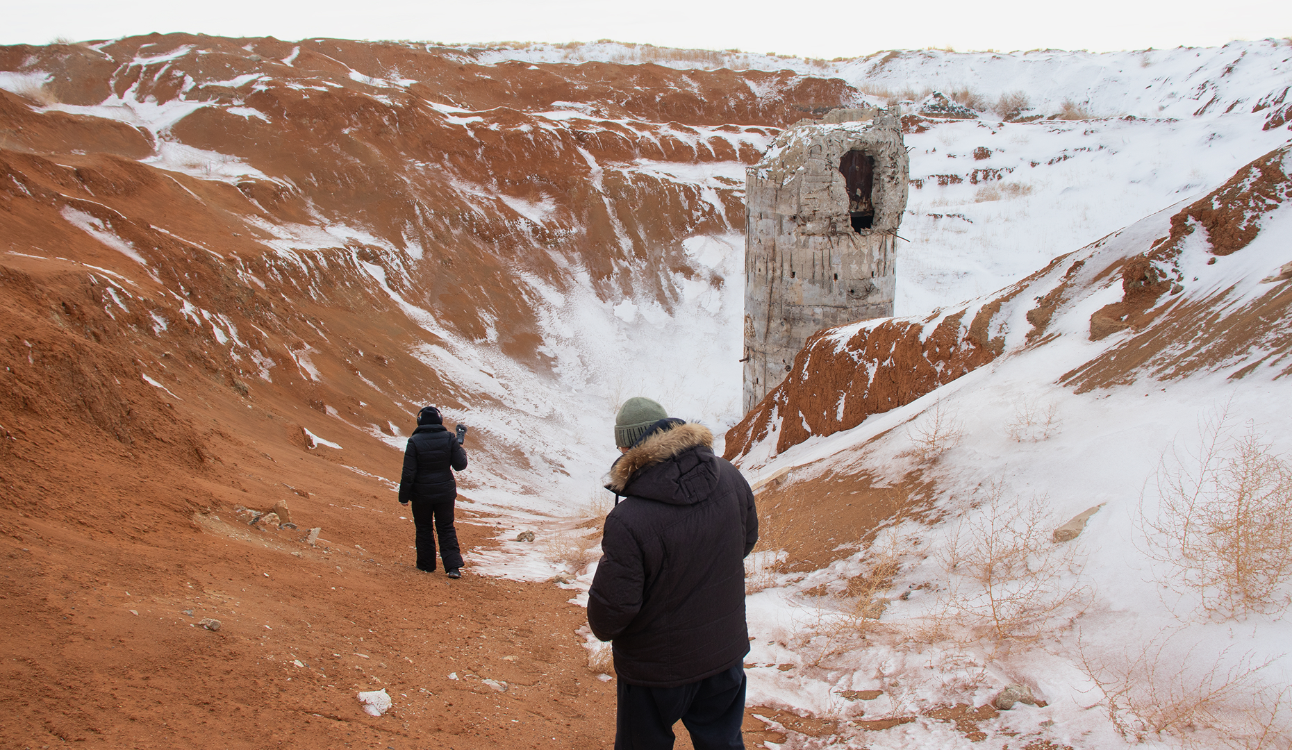 Exposed Elevator (Image: Bogdan Valishin)