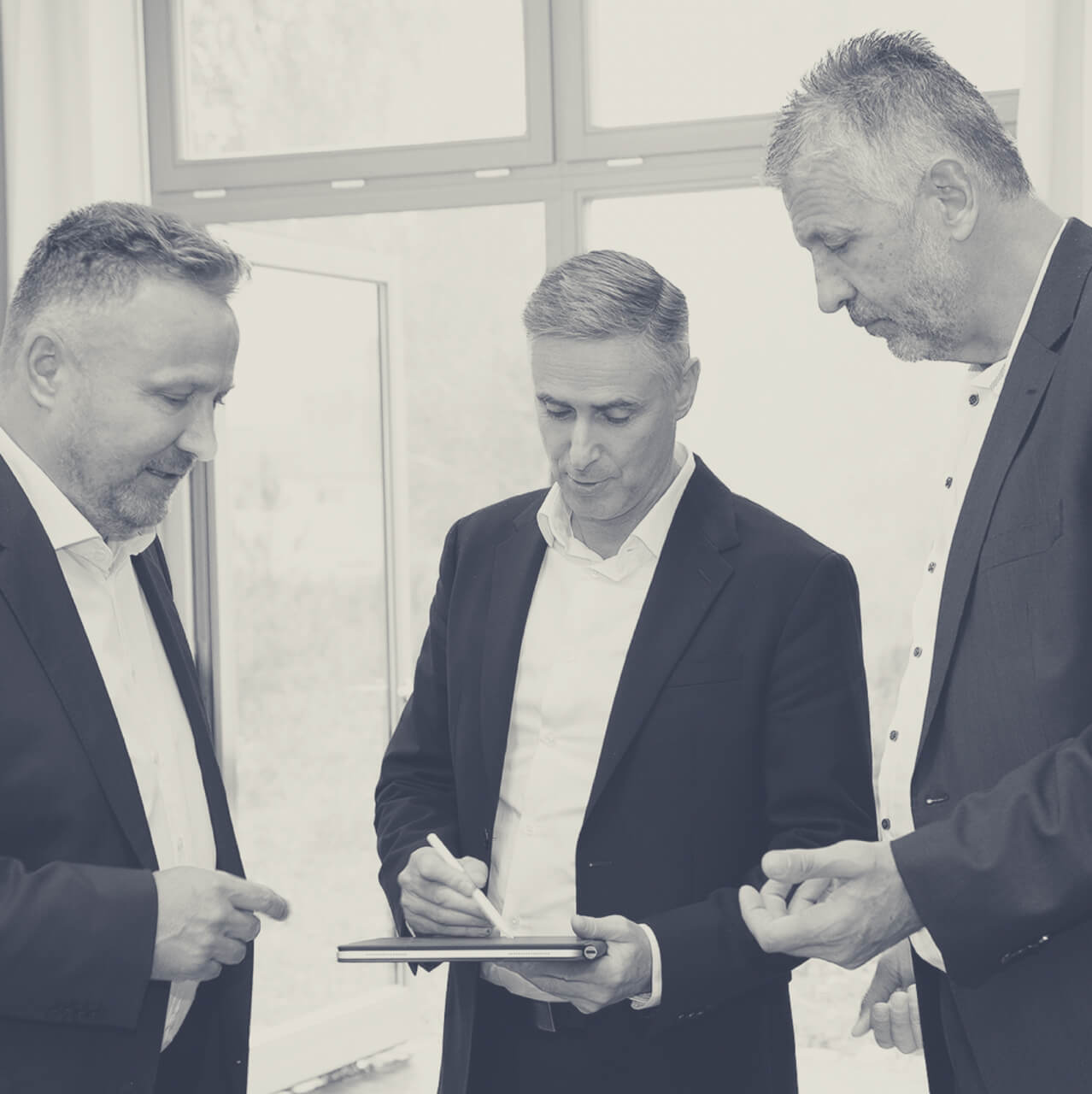 Unsere Partner bei einer Besprechung