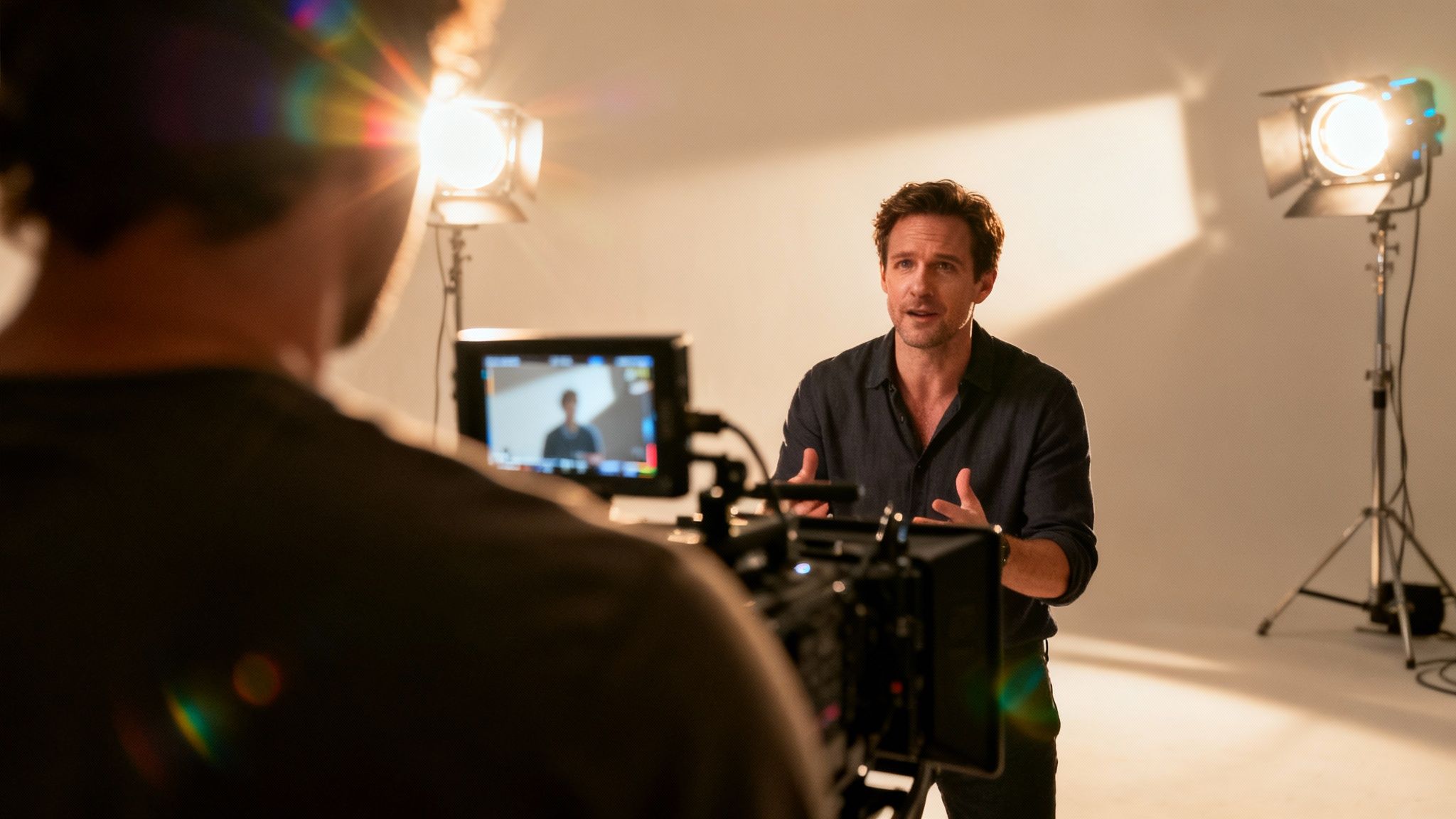 Master the Over the Shoulder Shot for Cinematic Storytelling