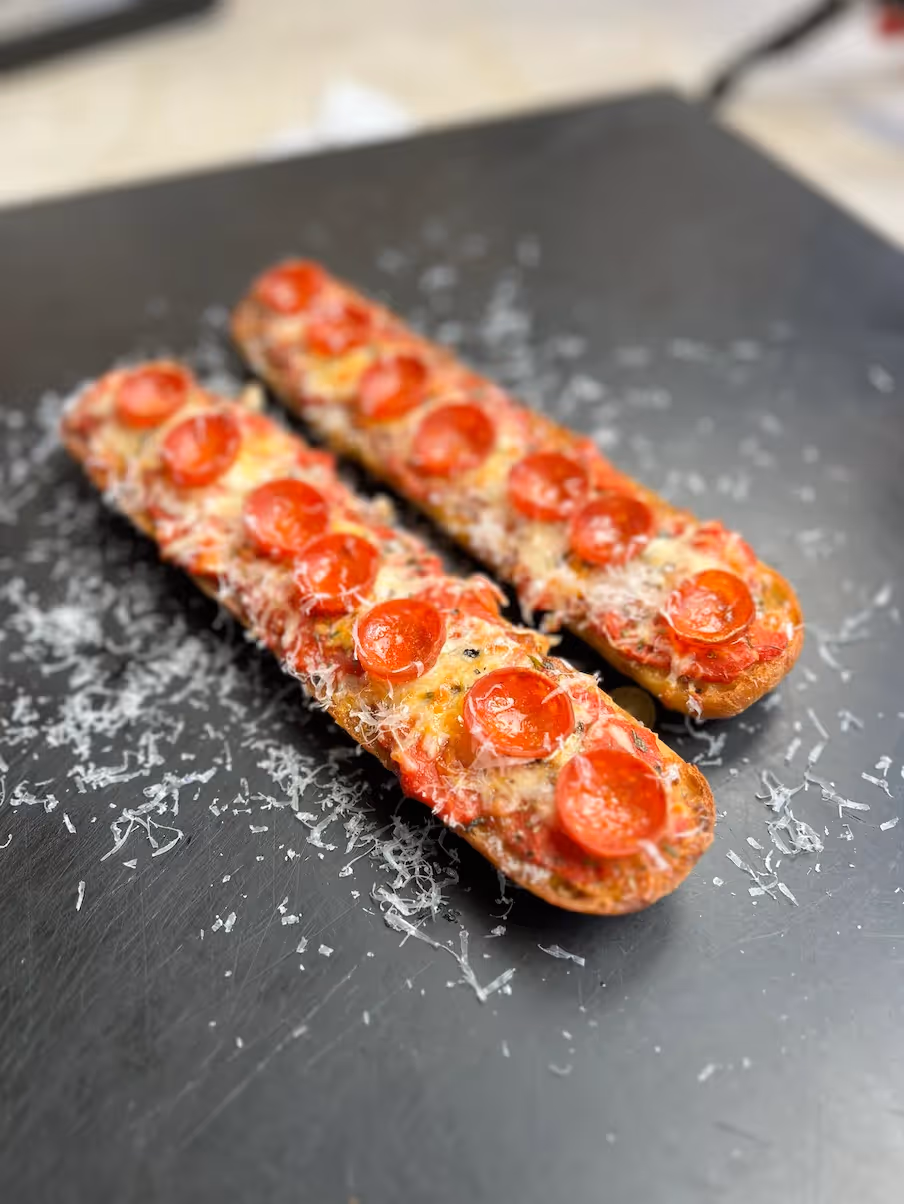 Pepperoni Garlic Bread