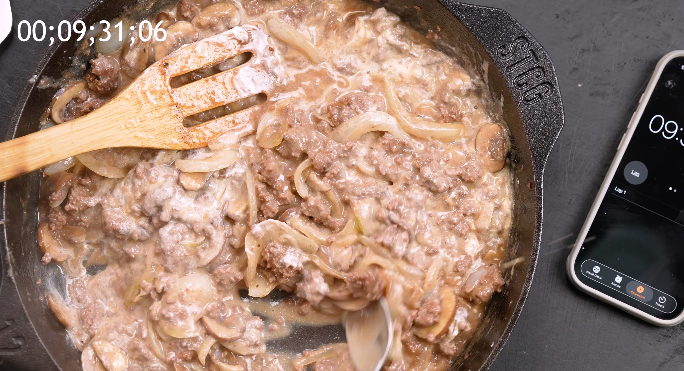 10 Minute Beef Stroganoff