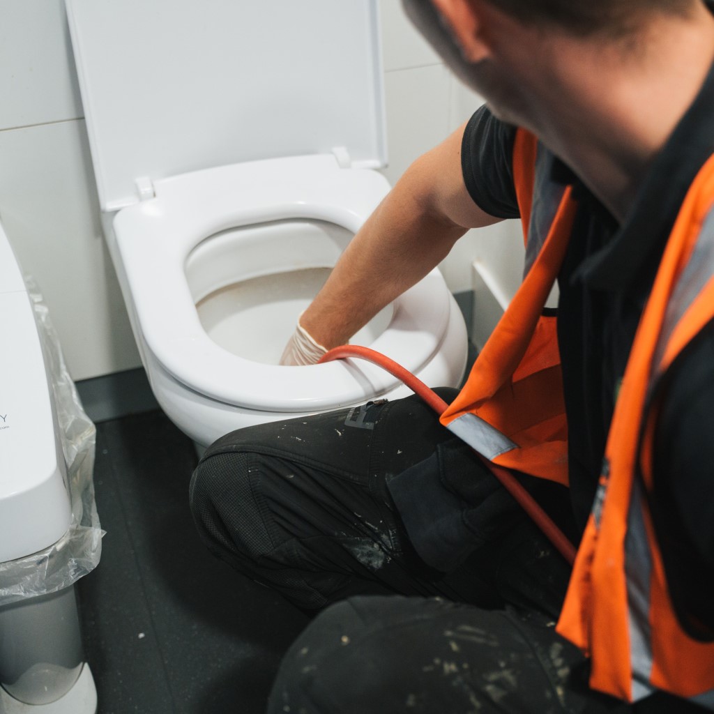 Toilet Water Rises Then Slowly Drains: What’s the Reason?