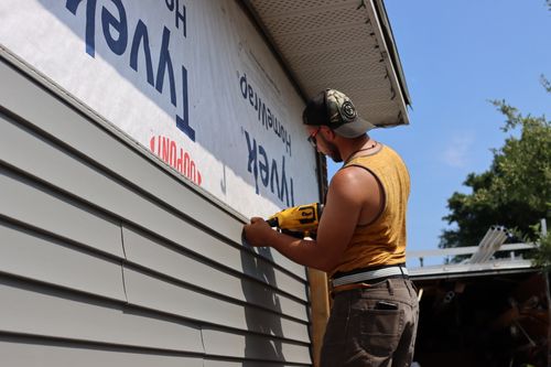 Monarchy Build Construction In Ottawa