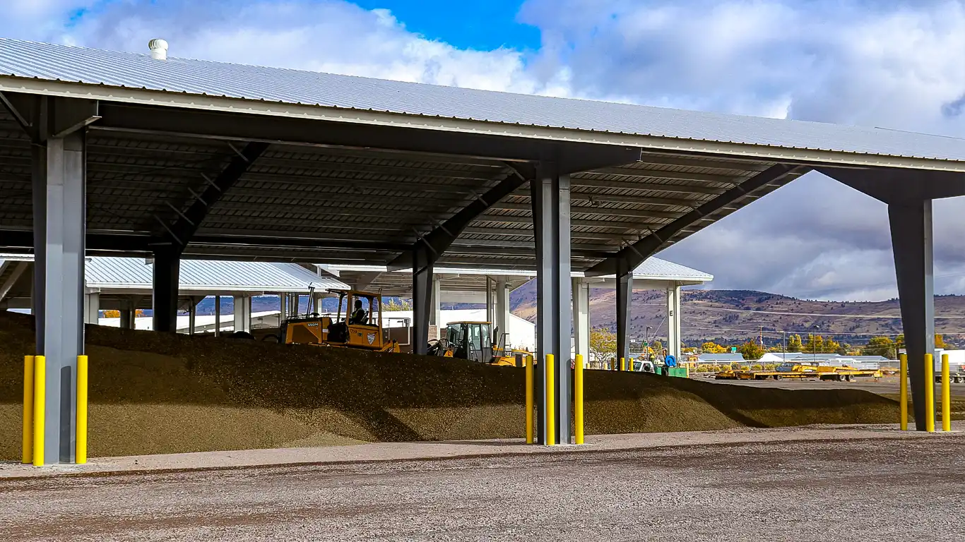 Klamath County Sand and Truck Shed