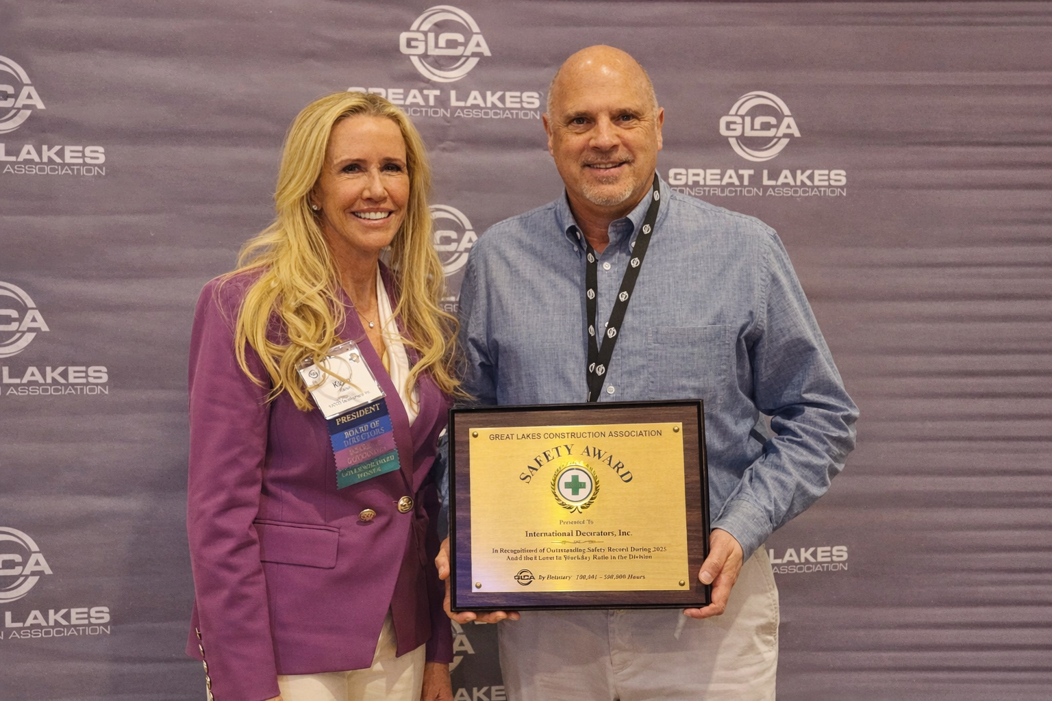 Accepting IDI's Safety Award