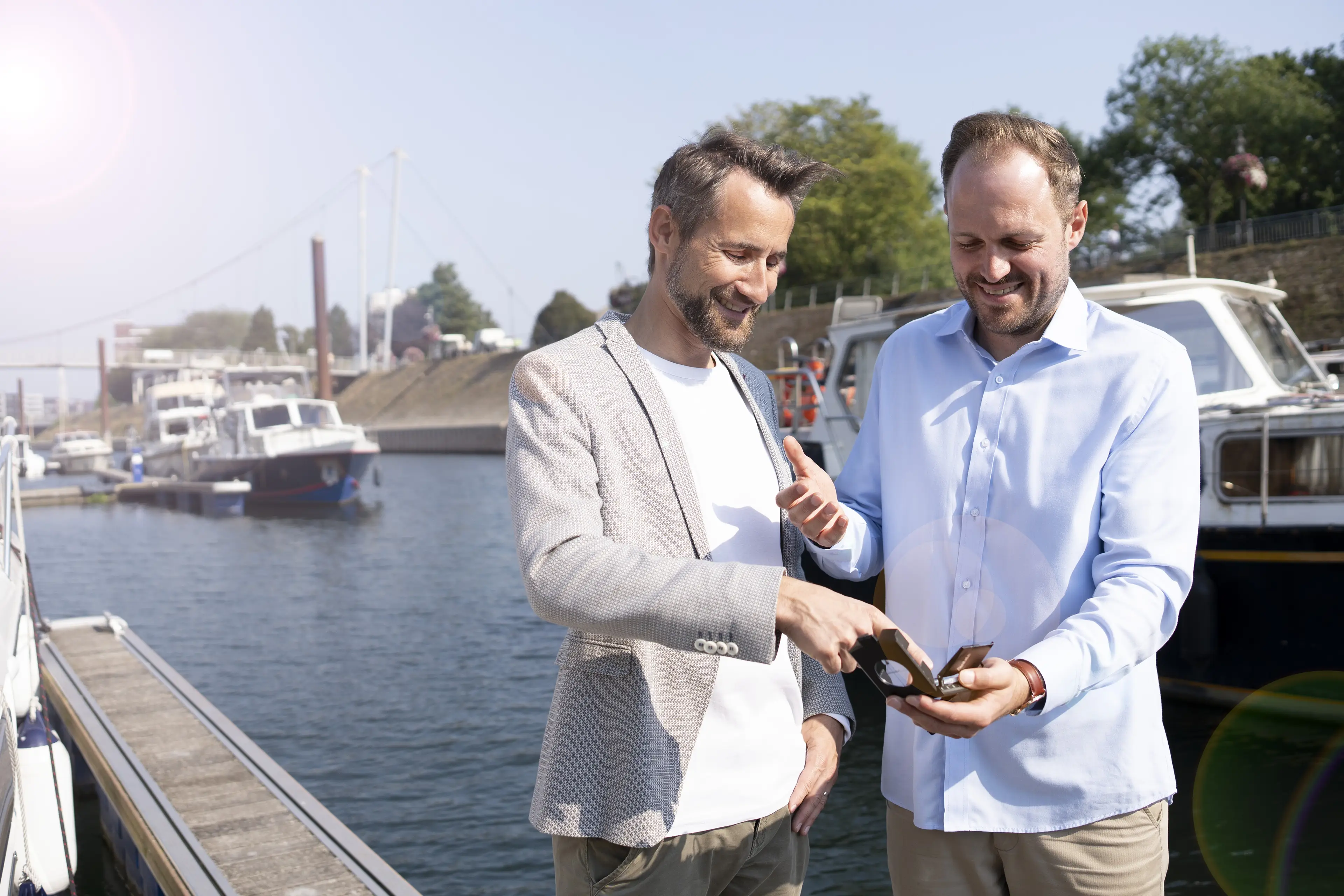 INNODREI Felix Heuer und Oliver Kruggel im Hafen