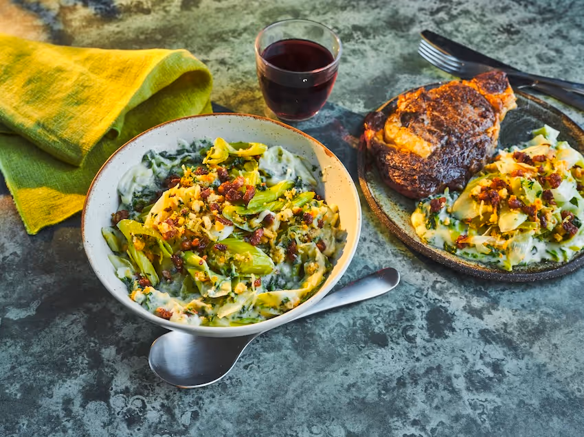 Leek, spinach & bacon gratin 