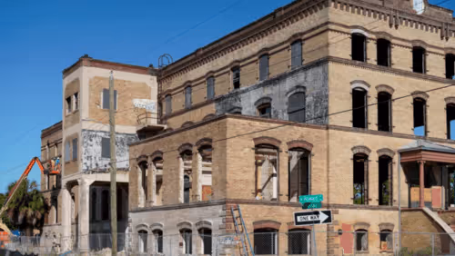 Florida; West Tampa cigar factory to become a hotel