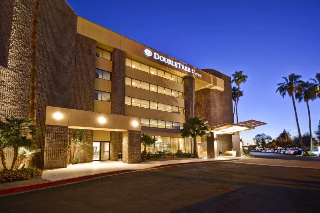 DoubleTree Phoenix Metro