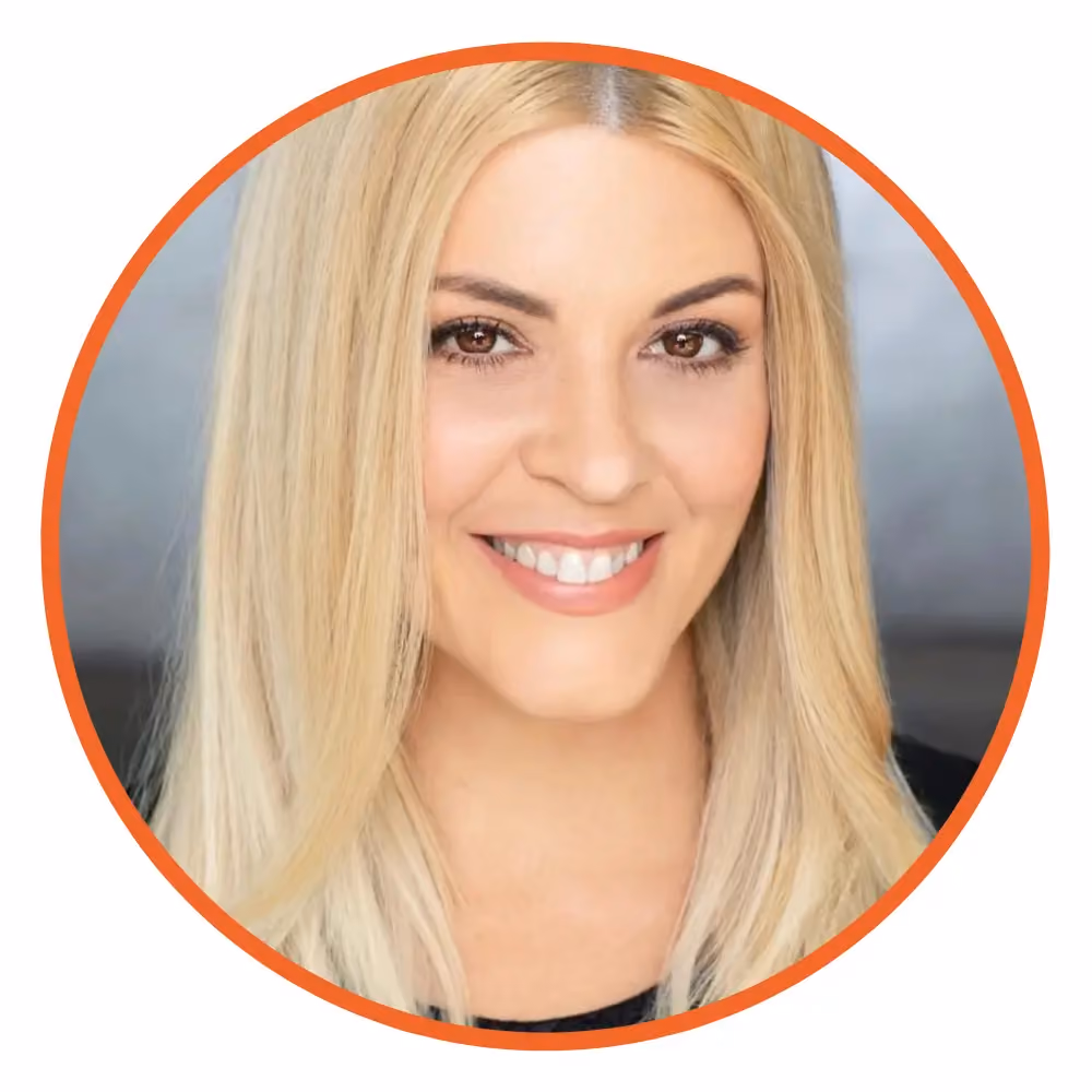 An image of reviewer, Melissa Stone