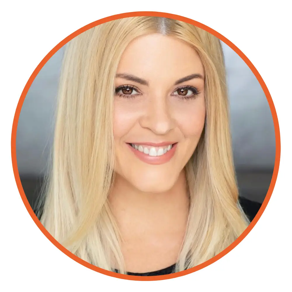 An image of reviewer, Melissa Stone