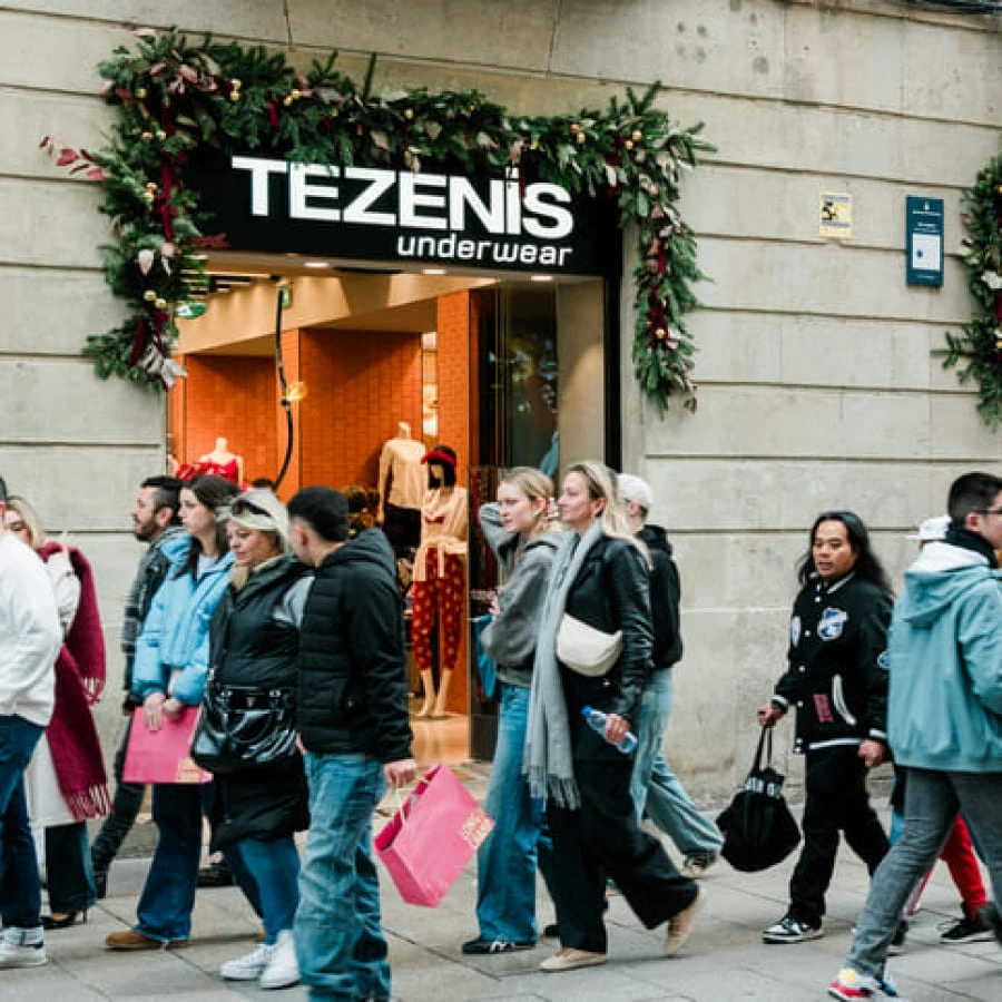 Tezenis