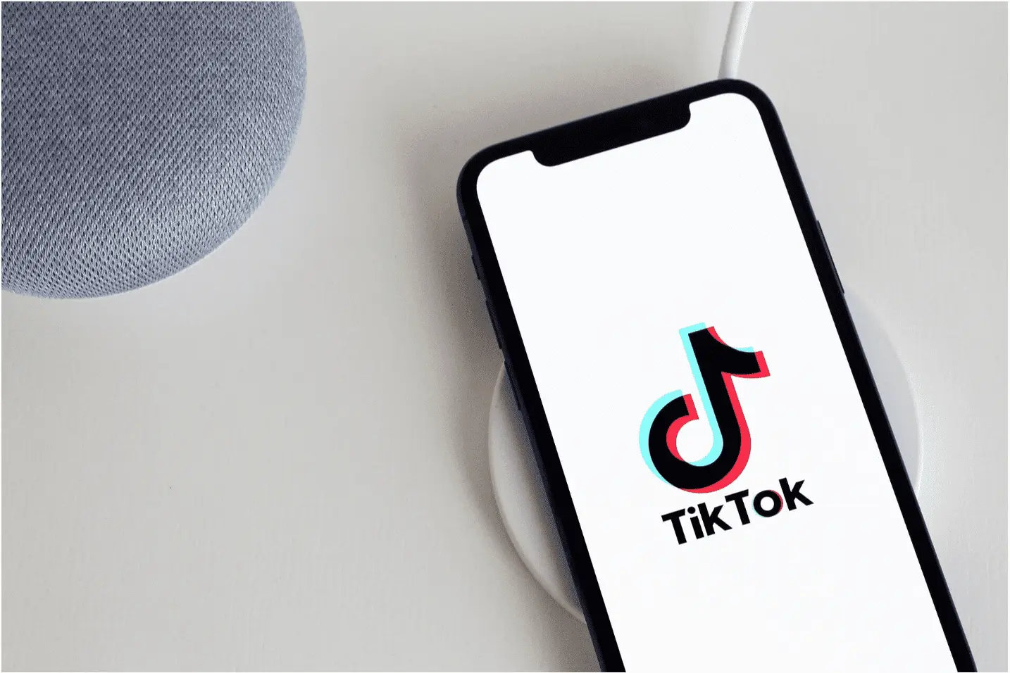 logo tiktok