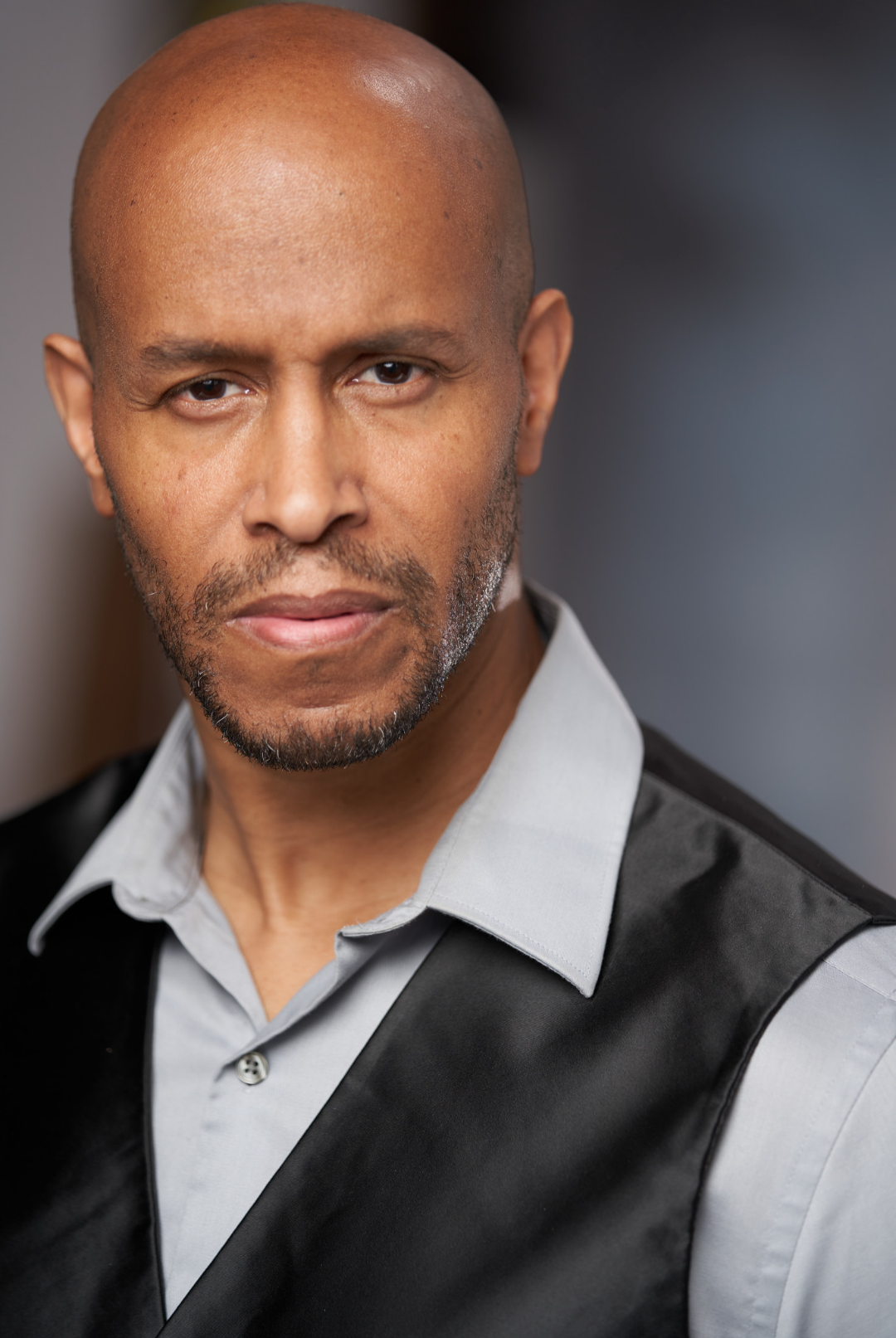 Lorenzo T Hughes 
