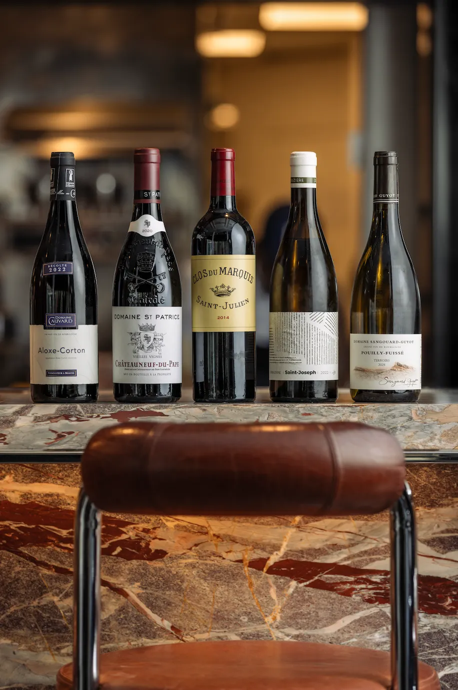 Sélection de grands vins au bar d’Abstinence
