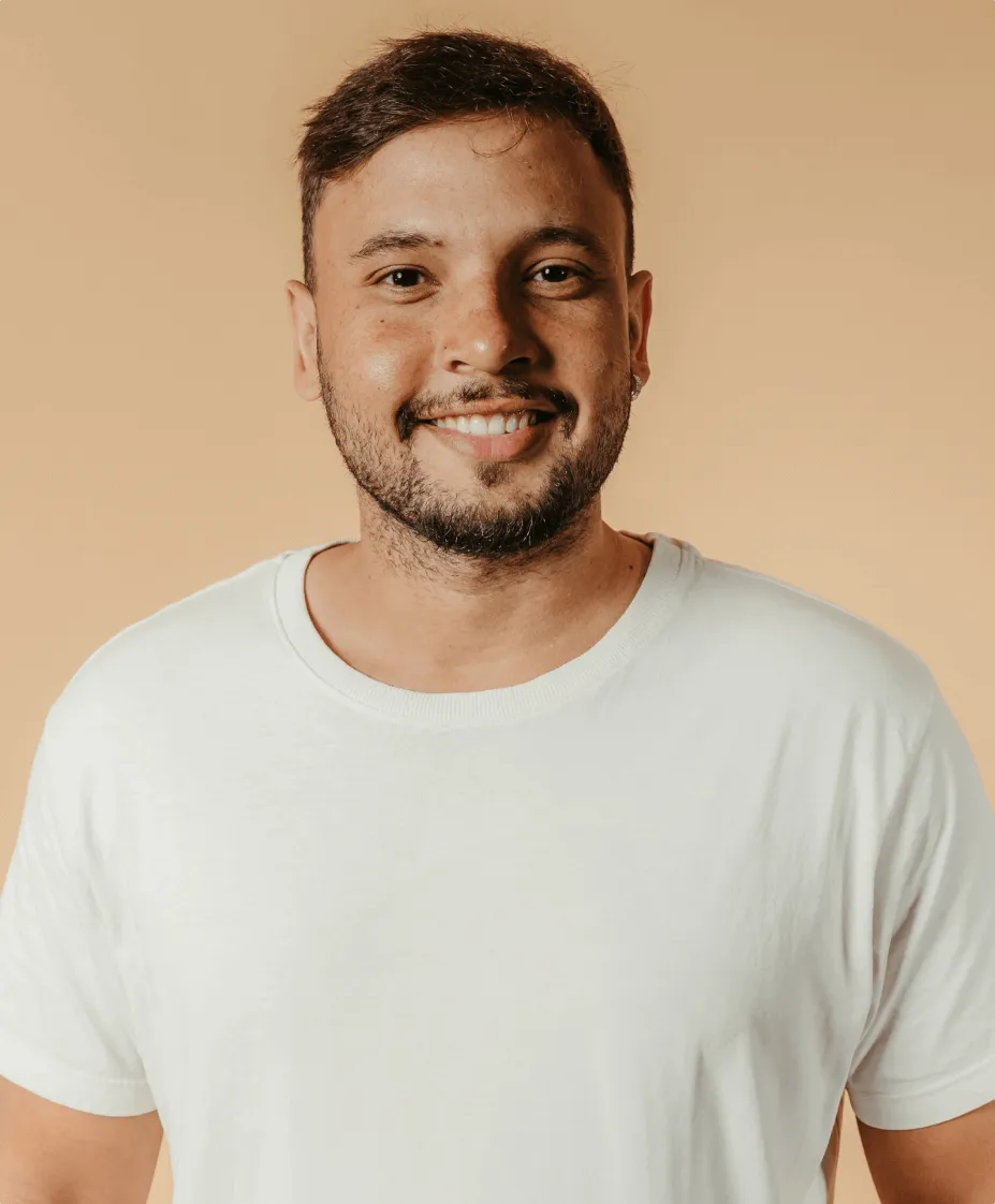 A headshot of a young man.