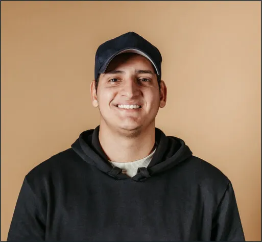 A headshot image of a man.