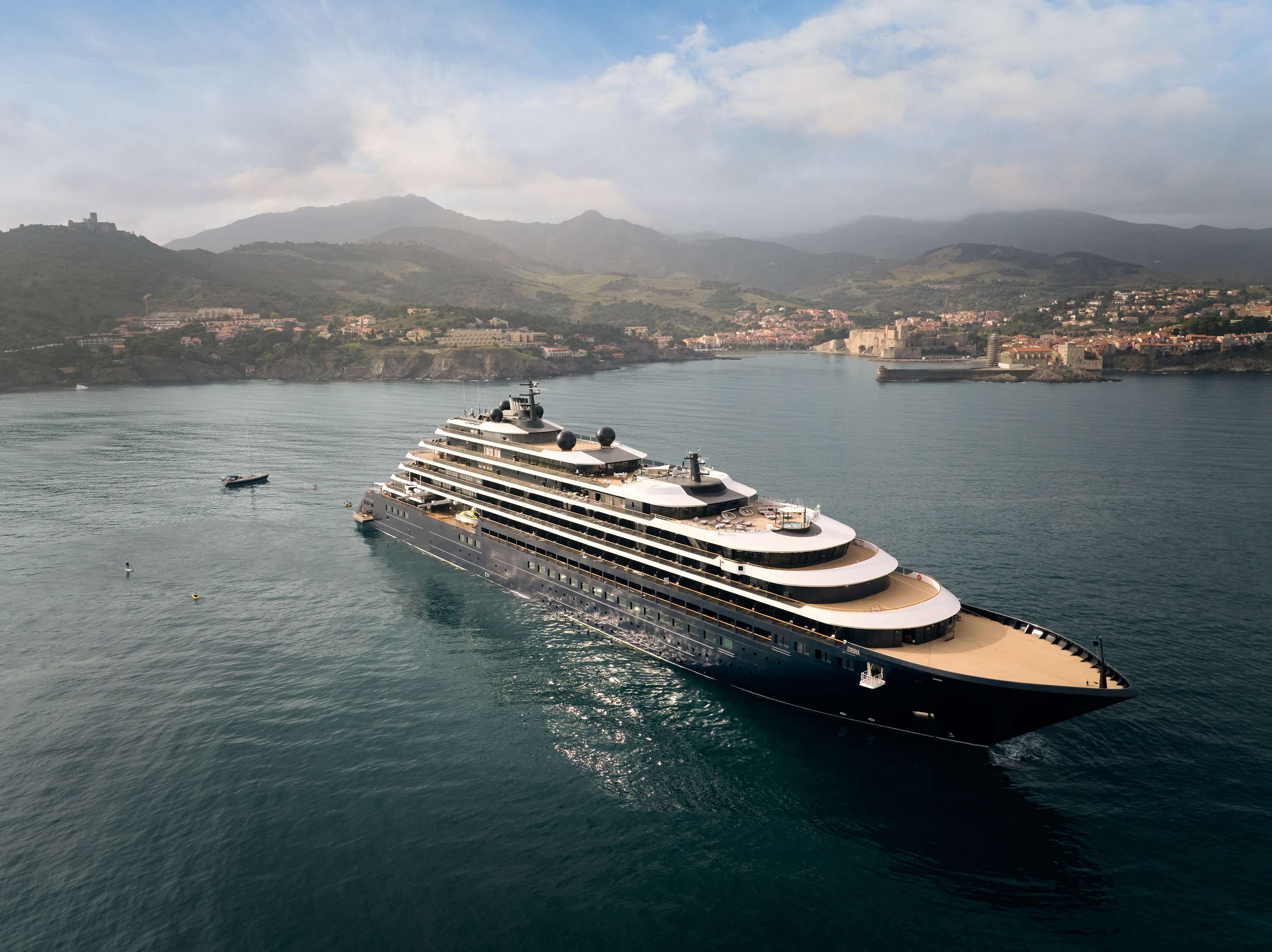 Yachts and Small Ship Cruises