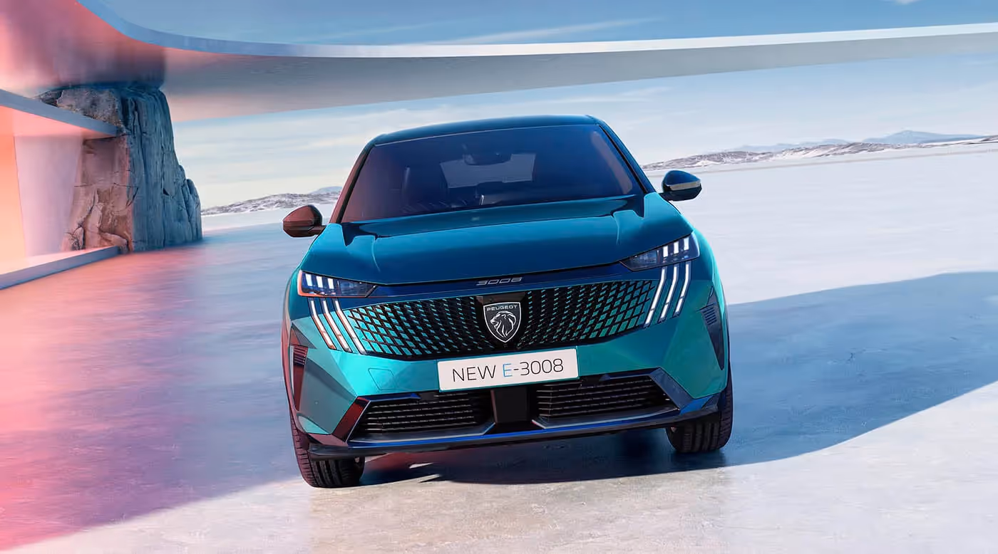 Novi „E-3008” nastavlja aktuelni dizajnerski jezik Pežoa, s elementima čuvene „kandže” 