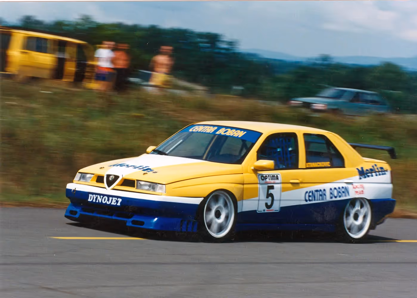 Sa Alfom Romeo 155 okušao se 1999. u klasi „ST 2000“ 2000ccm