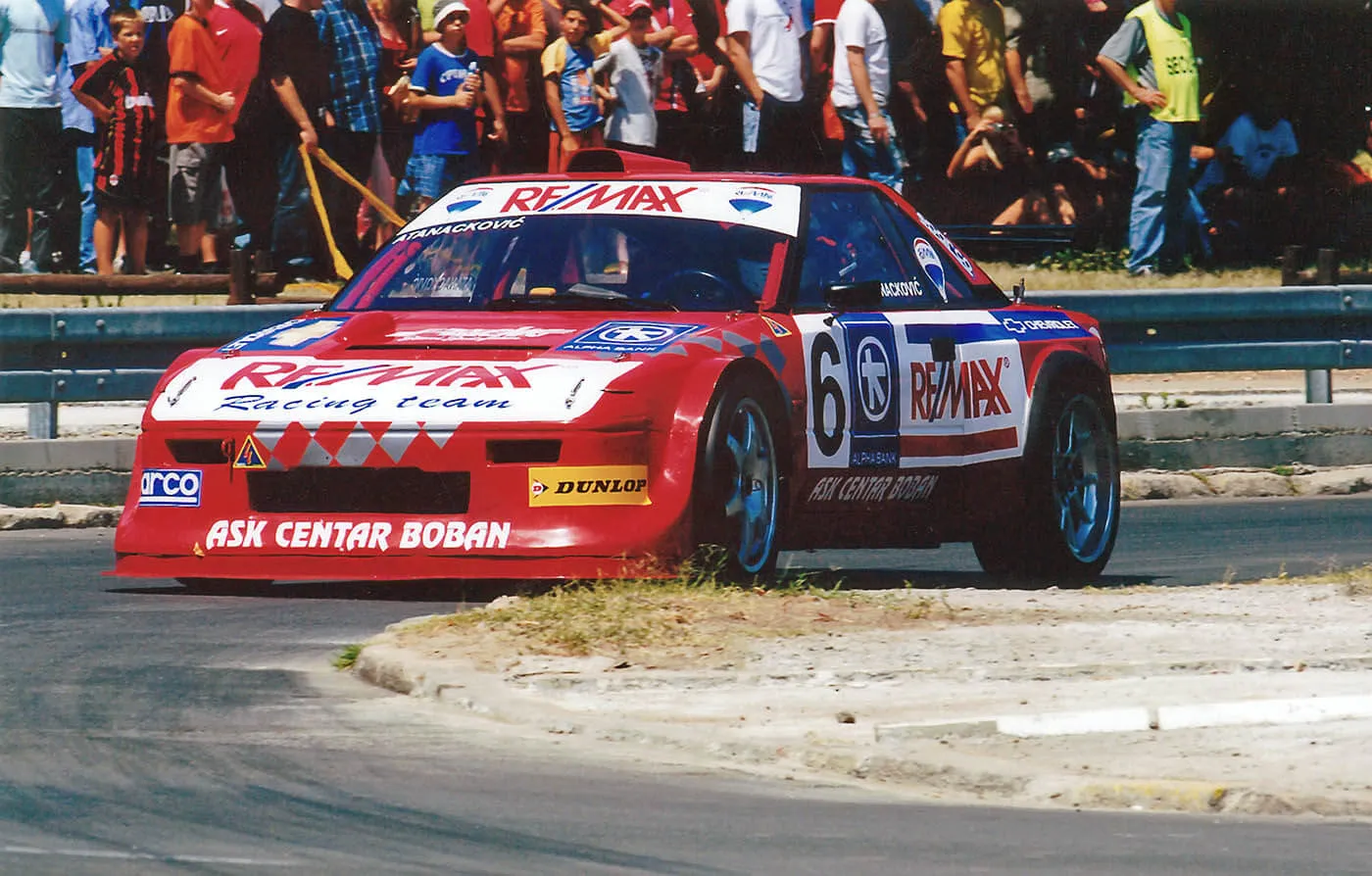 Poslednja šampionska titula osvojena sa Tojotom MR2 obogatila je Bobanove vitrine, koje su danas prepune trofeja