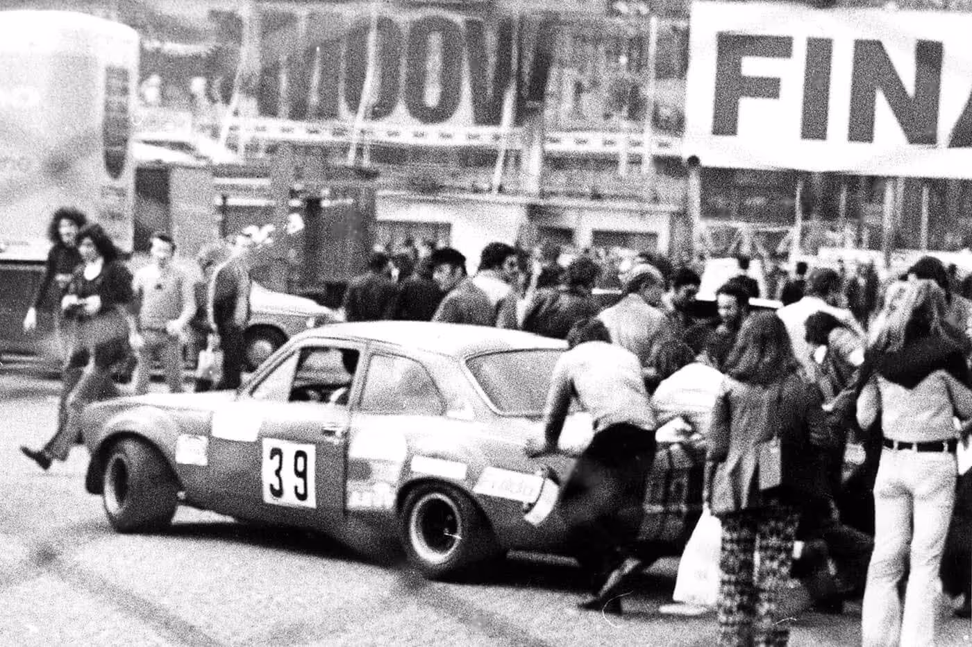 Ford Escort RS 1600 u kome su Marjan i Goran Štrok učestvovali na trci 4 sata Monce 1973.