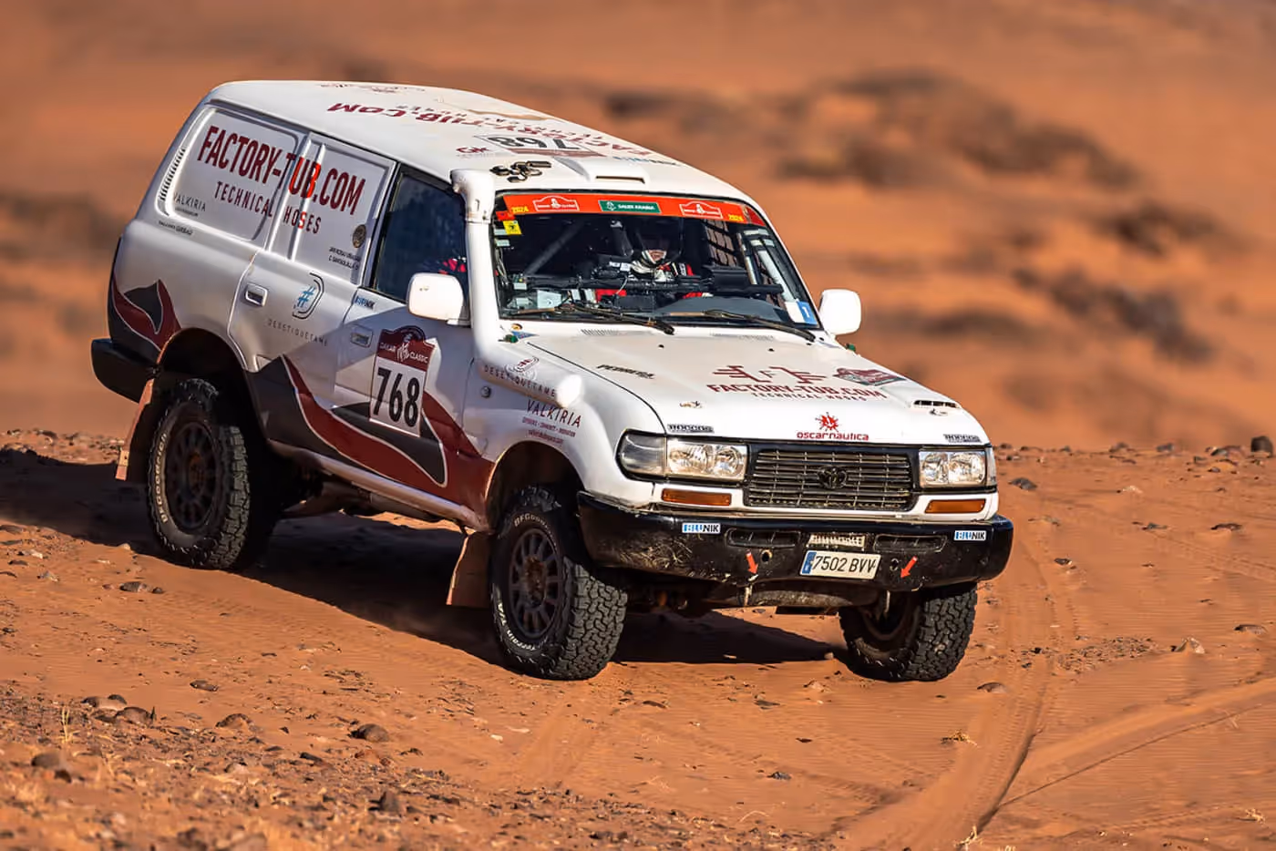 Tojota je ipak pobedila u jednoj klasi: Špancima je u ovoj „tojoti” pripala i pobeda u Klasik konkurenciji, gde su umesto vremena po danima za određivanje plasmana uzimani pozitivni, odnosno negativni poeni
