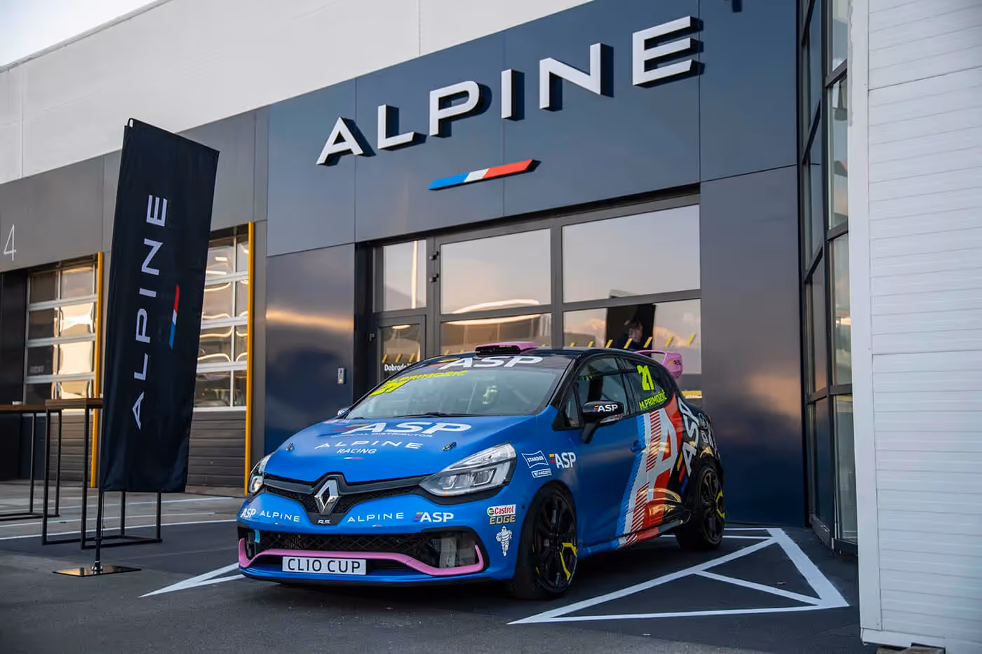 ASP je ovlašćeni distributer za Reno Sport i Alpin Rejsing za celu Adria regiju