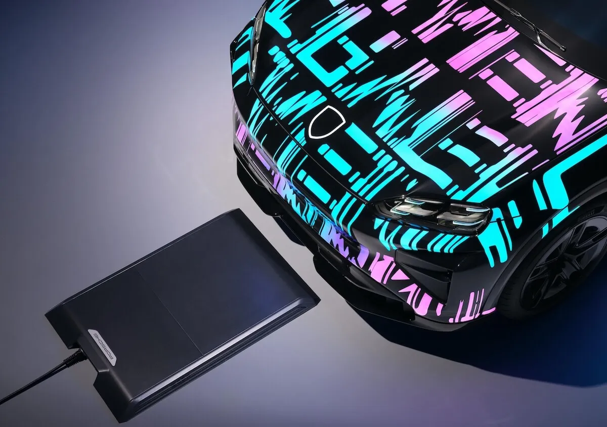 Spoj interaktivnog i tradicionalnog iskustva