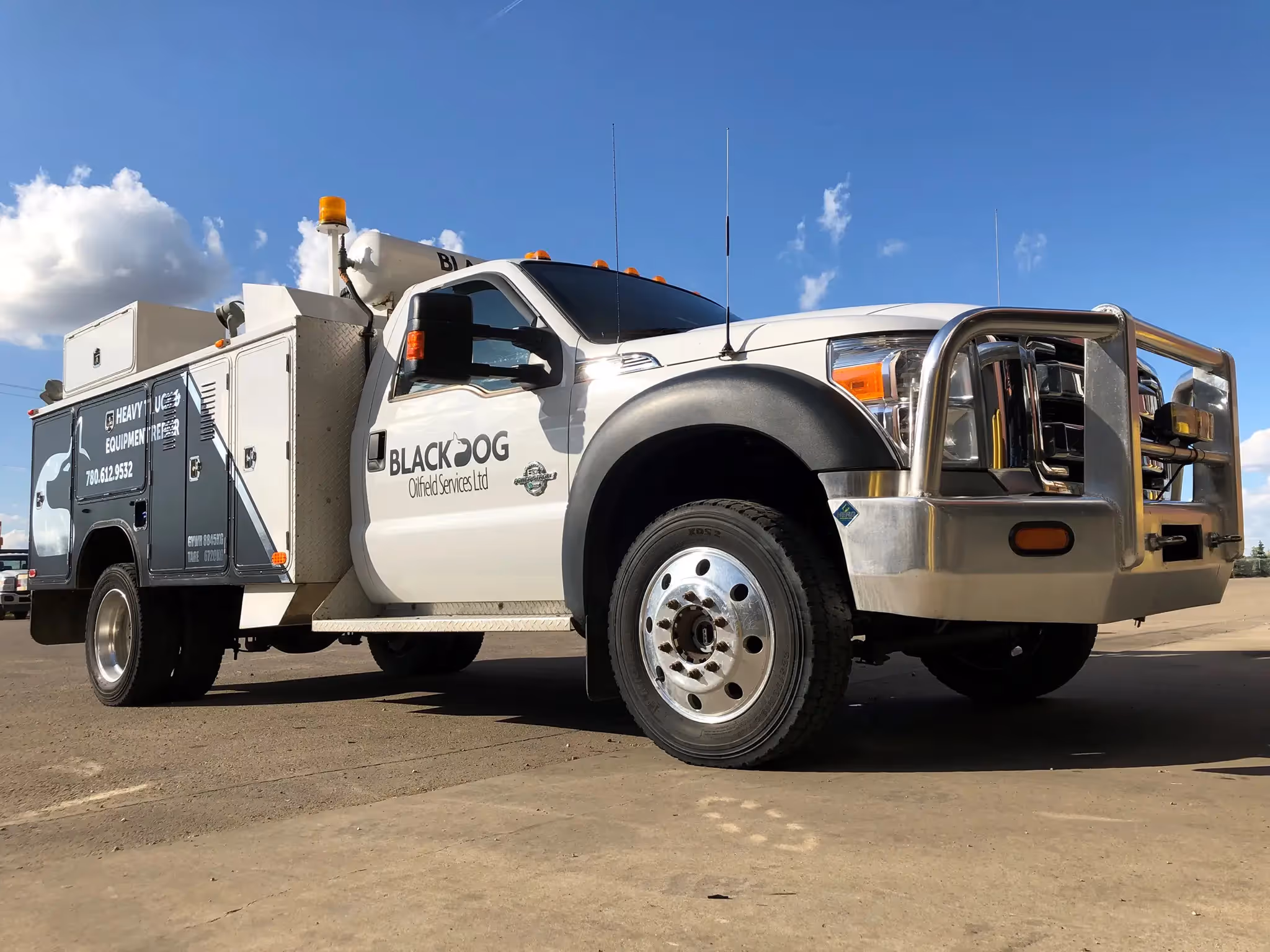 Diesel mechanic performing mobile truck repair services in Leduc, AB