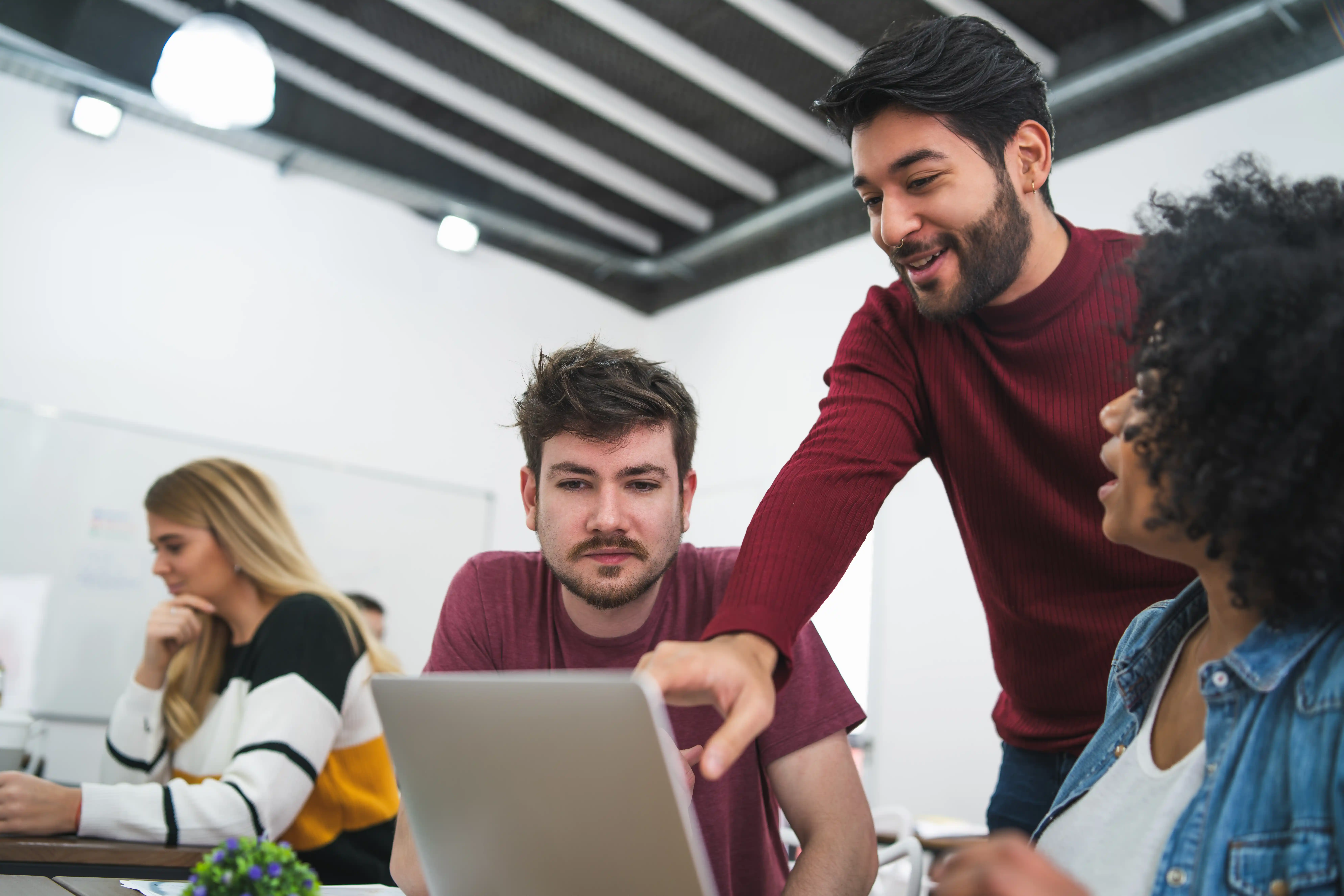 Equipe IVOX em operação de atendimento