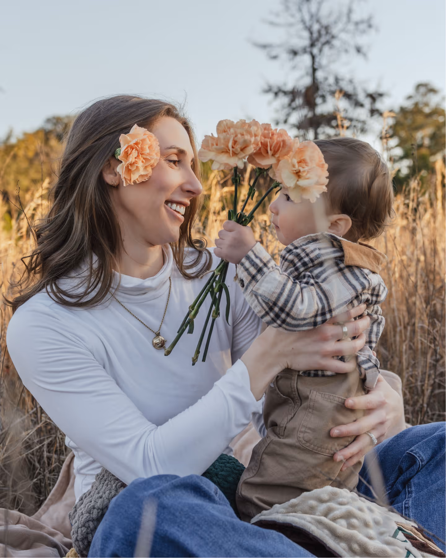 Professional portraits and headshots that capture delightful candor.
