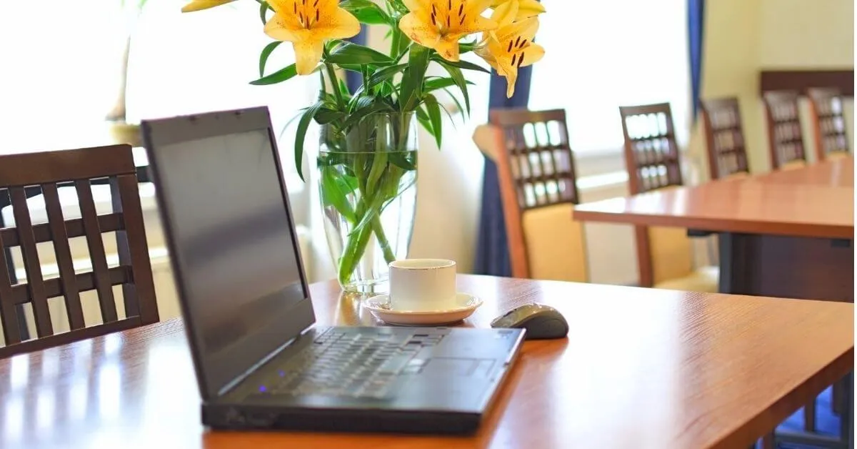 5 Strategies to Successfully Manage a Remote Sales Team