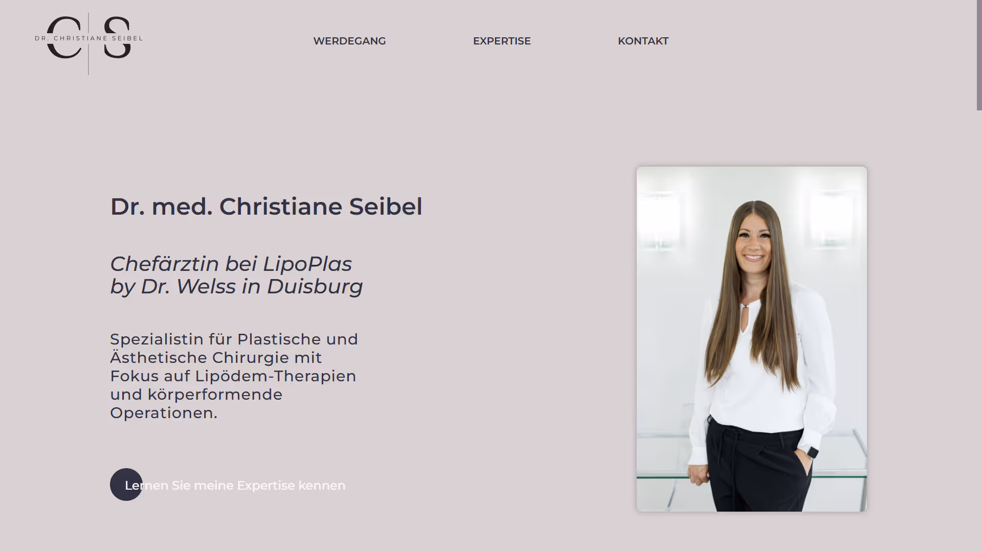 Dr. med. Christiane Seibel, Chefarztin bei LipoPlas, auf ihrer persönlichen Website
