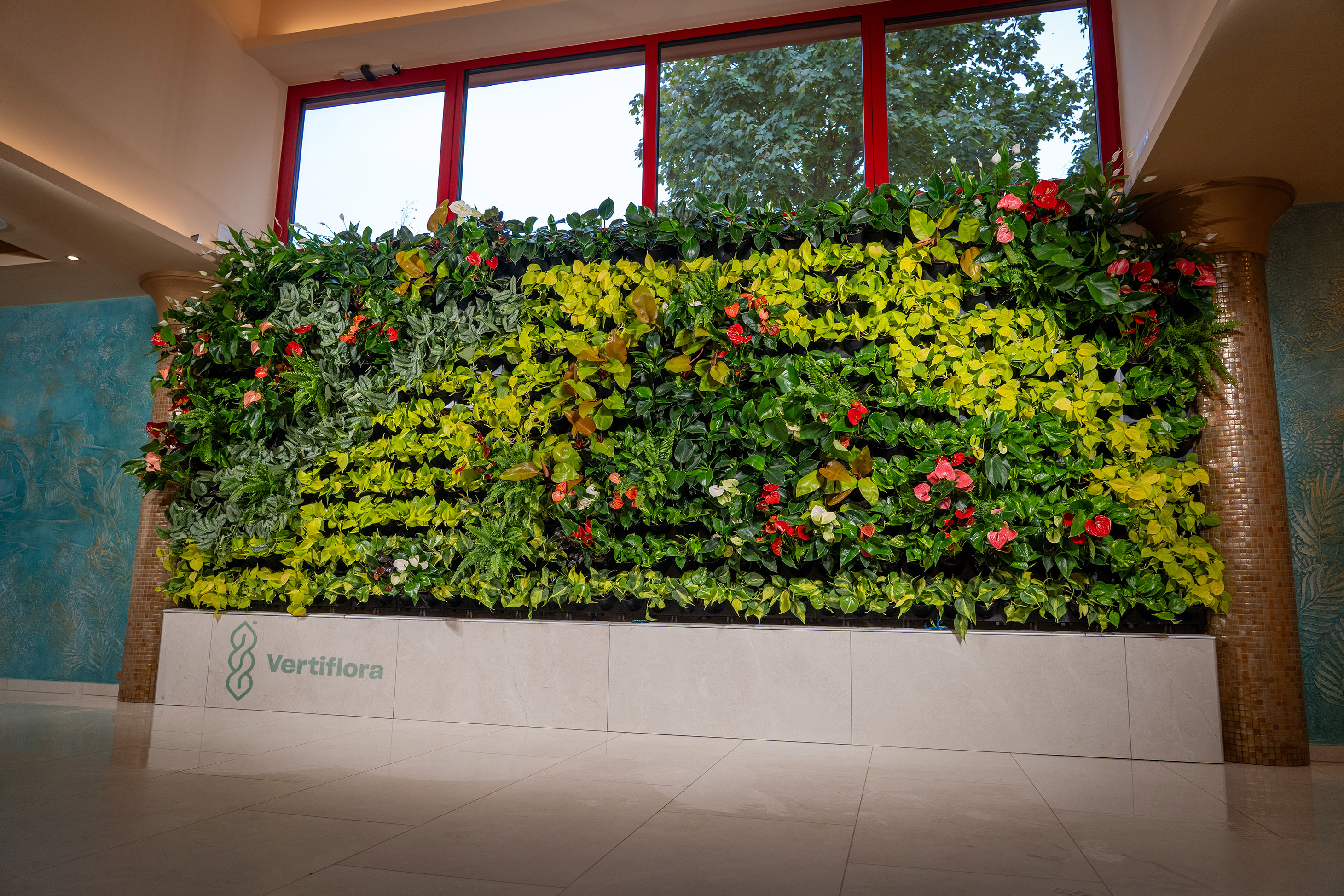 hotel kapitány zöldfal