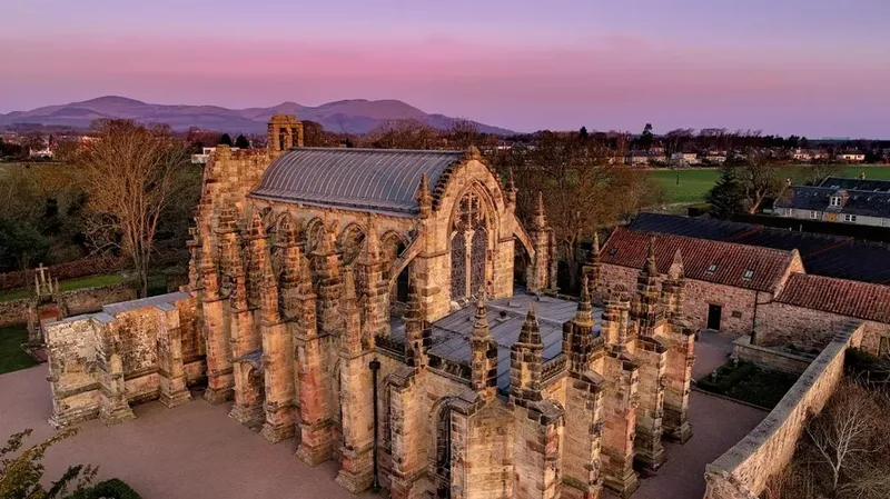 Edinburgh Cathedral Pilgrimage in a Day