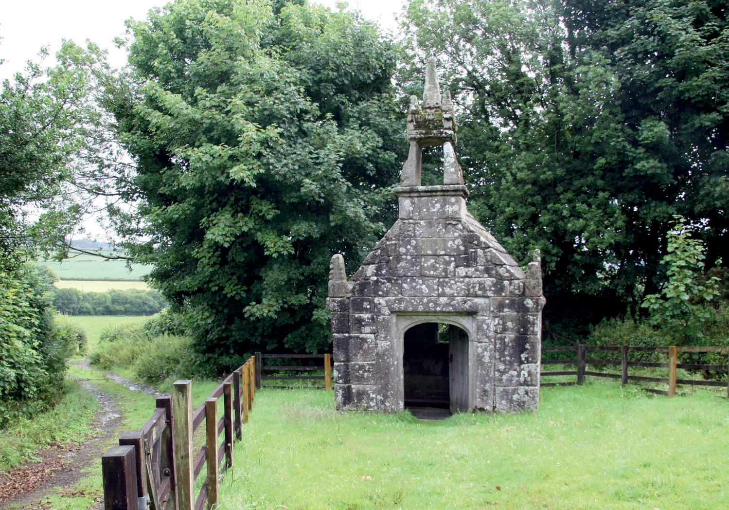 Dupath Well House, Callington