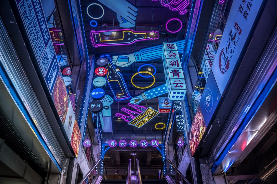 Creating Captivating Digital Signage for Retail Success - Spaik.com.au