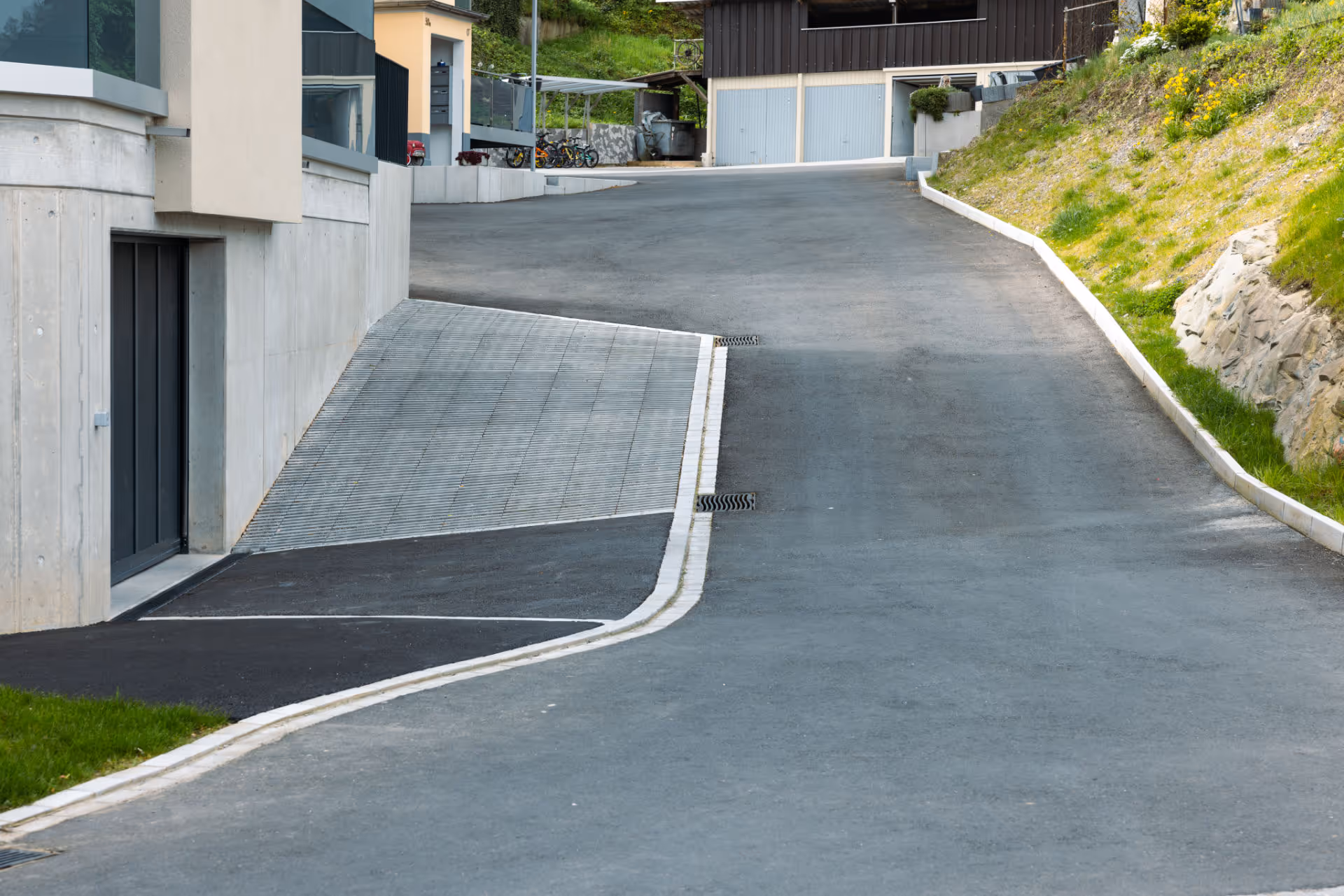 D+S Baustatik - Tiefbau neue Strasse Einfahrt Tiefgarage