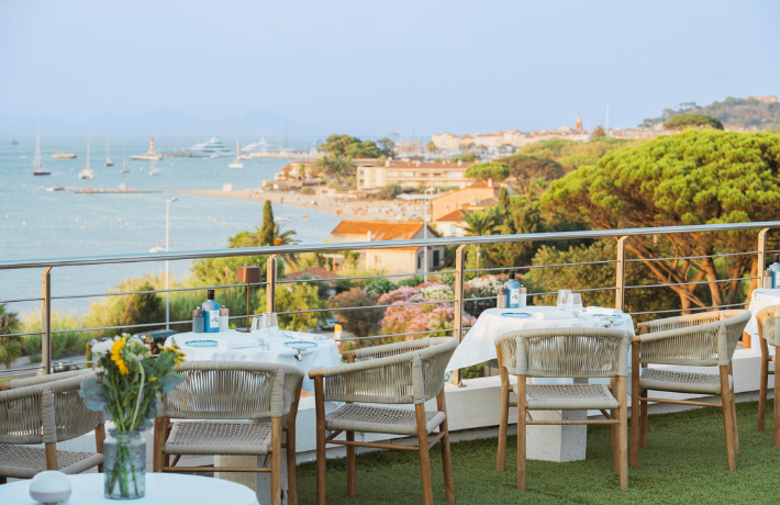 Restaurant & Rooftop Panoramique au kube Saint tropez Machefert Group