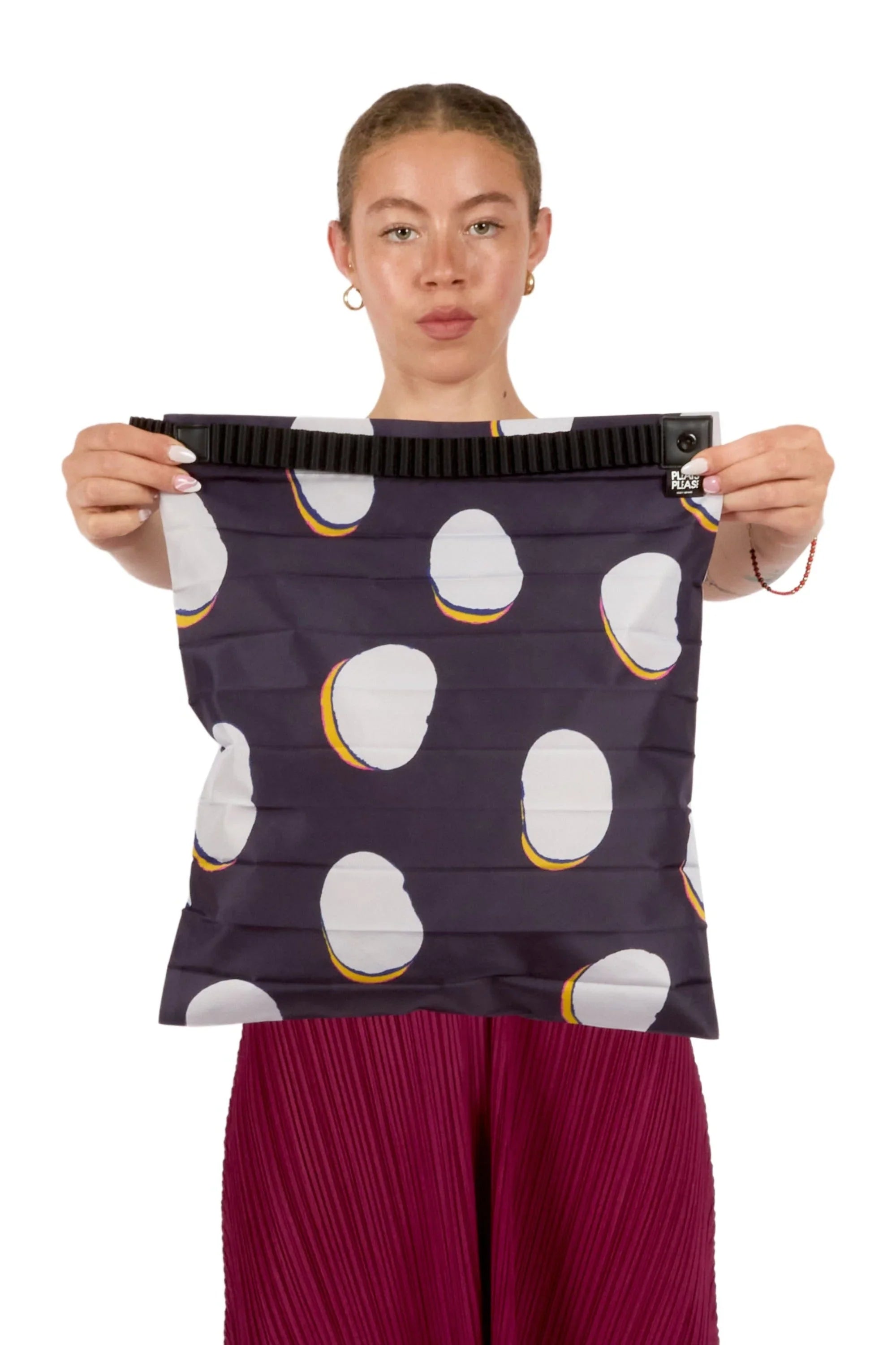 Bean Dots Pleats Bag