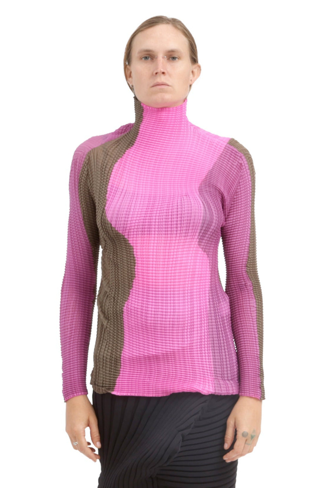 Abstract Tint Pleats