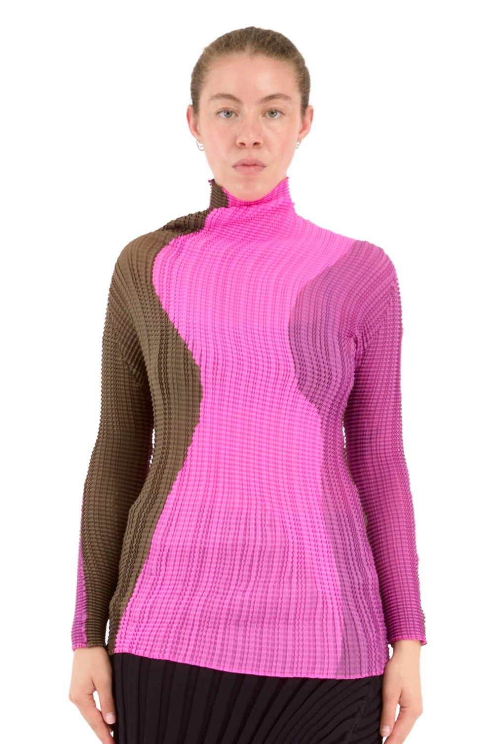 Abstract Tint Pleats