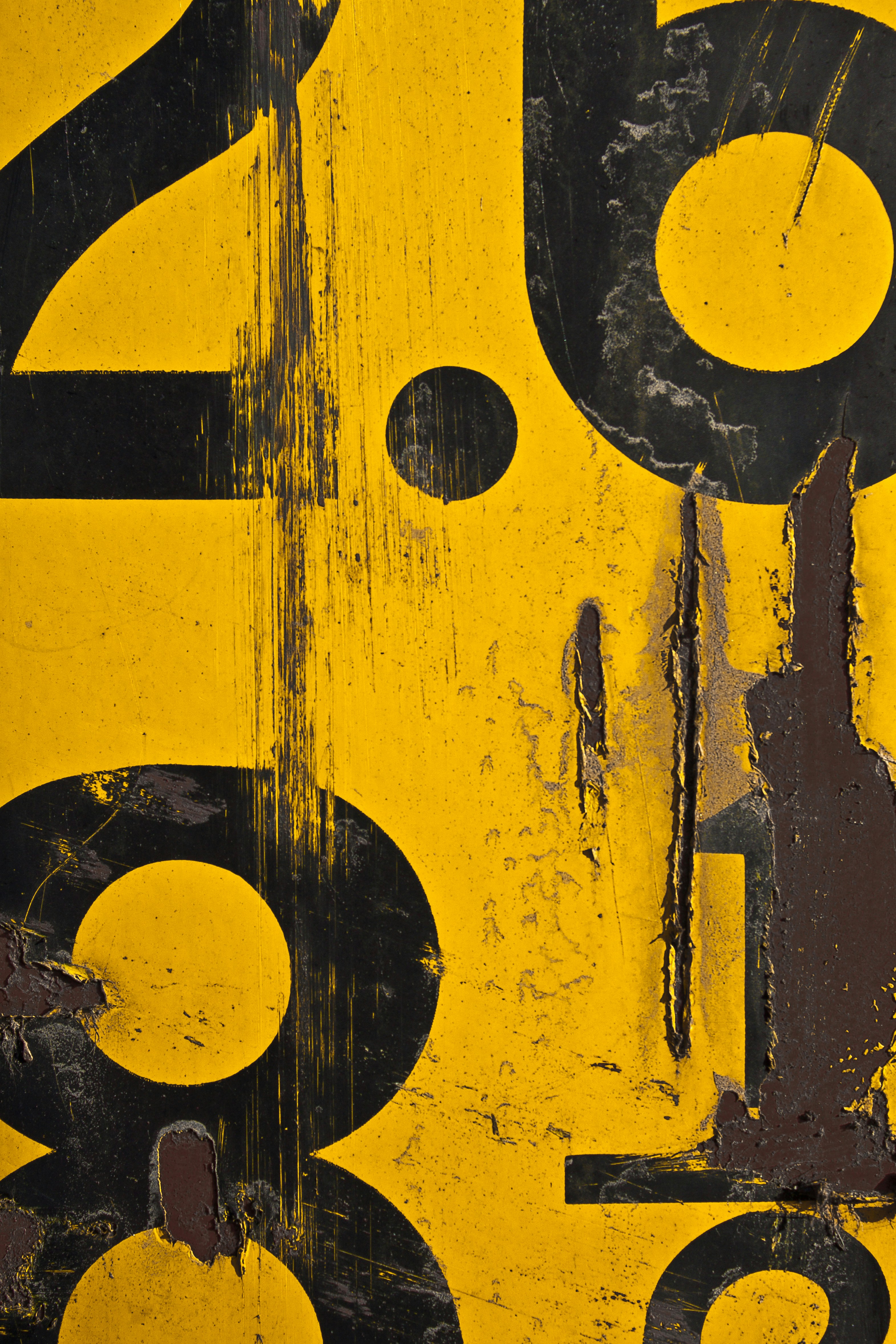 LangChain vs custom workflows for AI agents (2025): compare speed, cost, scalability, observability, and compliance — plus when to prototype vs build custom.