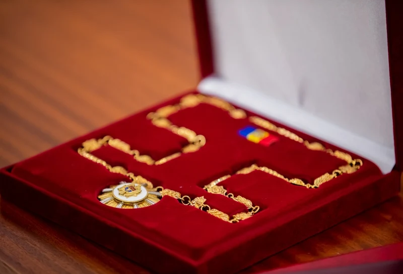 The Order of the Republic in its presentation case