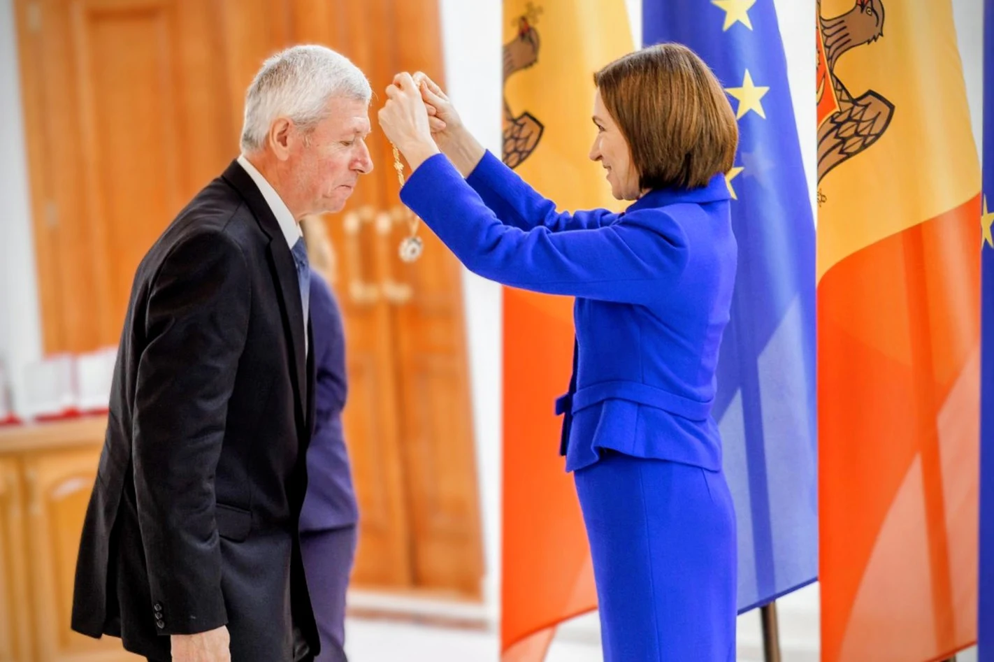 Ion Luca Sr. receiving the Order of the Republic in 2025